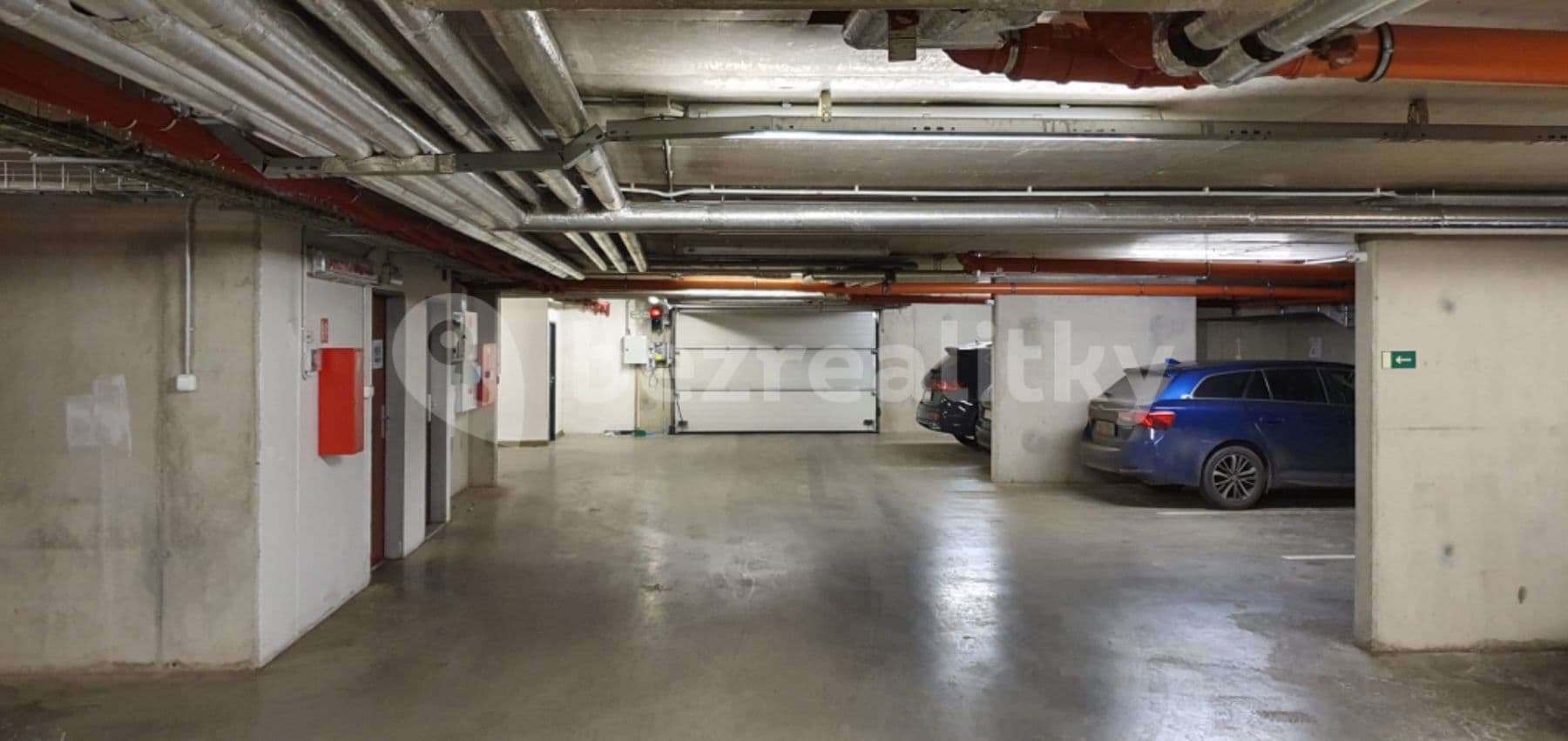 Prenájom garáže 15 m², Mladých Běchovic, Praha, Praha Prenájom garáže 15 m², Mladých Běchovic, Praha, Praha