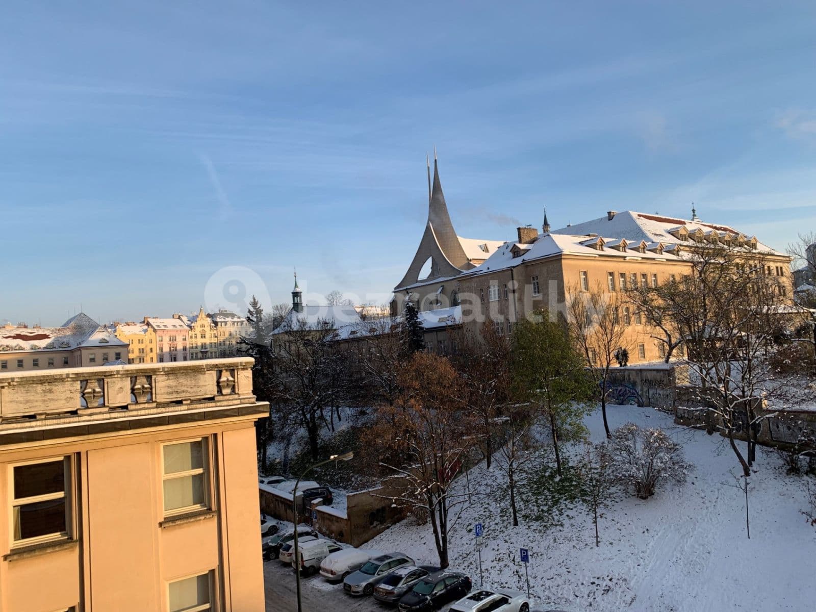 Prenájom bytu 2-izbový 48 m², Na Poříčním právu, Praha, Praha Prenájom bytu 2-izbový 48 m², Na Poříčním právu, Praha, Praha