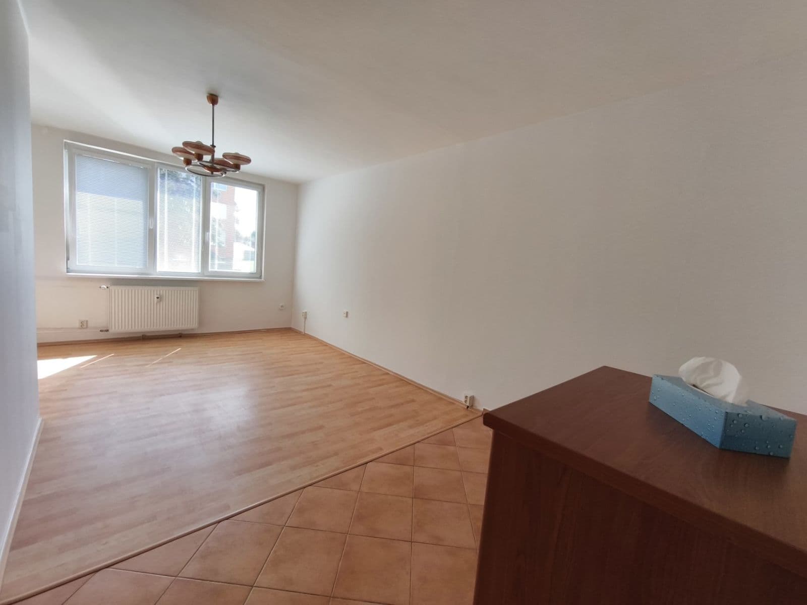 Prenájom bytu 2-izbový 46 m², Kmochova, Hostivice, Středočeský kraj Prenájom bytu 2-izbový 46 m², Kmochova, Hostivice, Středočeský kraj