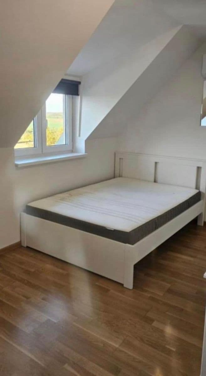Prenájom bytu Garsoniéra 25 m², Kamýcká, Praha, Praha Prenájom bytu Garsoniéra 25 m², Kamýcká, Praha, Praha
