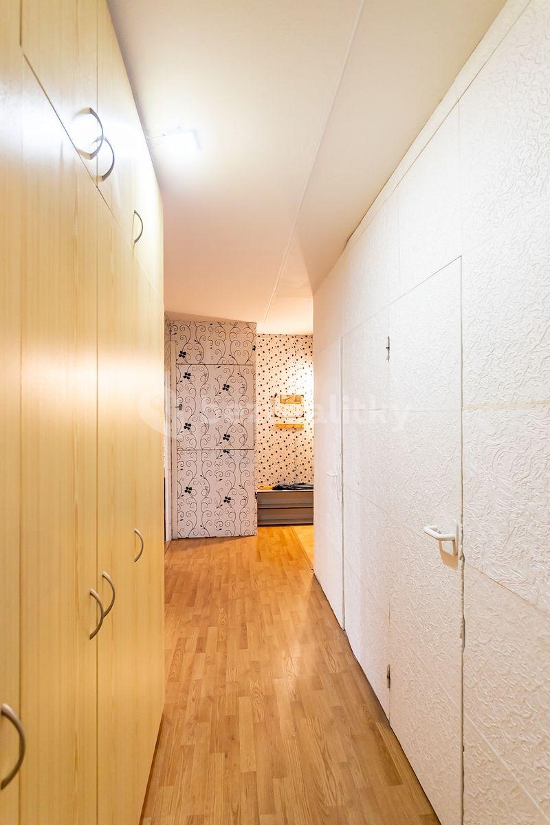 Predaj bytu 3-izbový 76 m², Václava Rabase, Kladno, Středočeský kraj