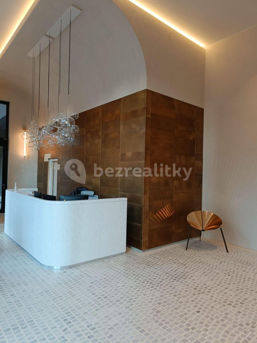 Prenájom bytu 2-izbový 54 m², V Přístavu, Praha, Praha Prenájom bytu 2-izbový 54 m², V Přístavu, Praha, Praha
