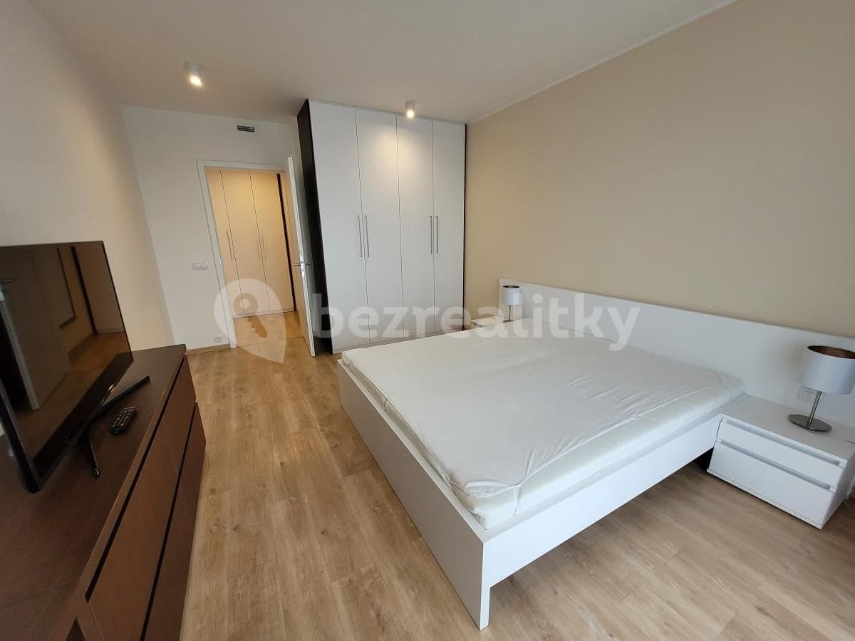 Prenájom bytu 2-izbový 51 m², Mukařovského, Praha, Praha Prenájom bytu 2-izbový 51 m², Mukařovského, Praha, Praha