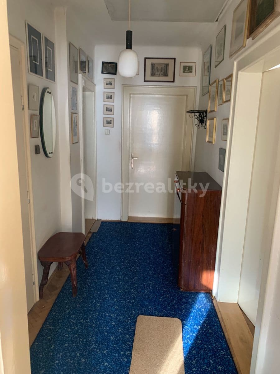 Prenájom bytu 3-izbový 75 m², Na Kodymce, Praha, Praha Prenájom bytu 3-izbový 75 m², Na Kodymce, Praha, Praha