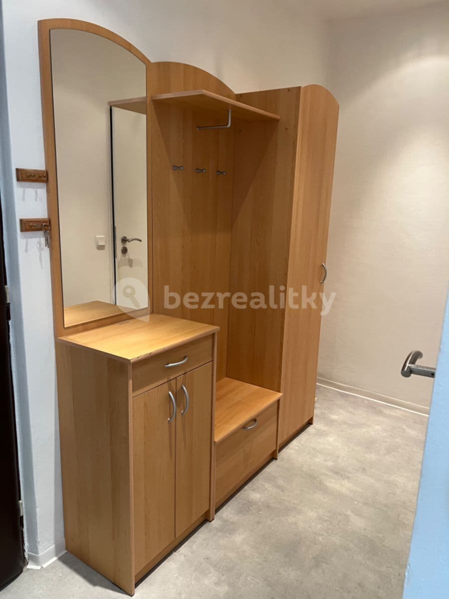 Prenájom bytu 1-izbový 38 m², Luční, Brno, Jihomoravský kraj Prenájom bytu 1-izbový 38 m², Luční, Brno, Jihomoravský kraj