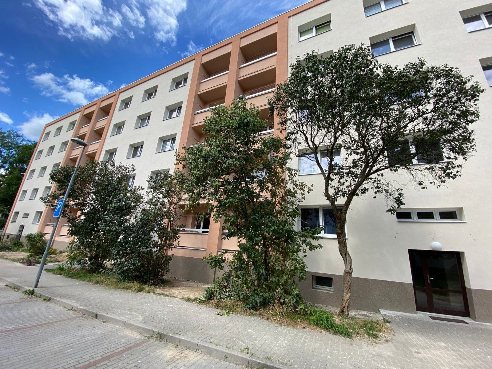 Prenájom bytu 3-izbový 69 m², Matuškova, Havířov, Moravskoslezský kraj Prenájom bytu 3-izbový 69 m², Matuškova, Havířov, Moravskoslezský kraj