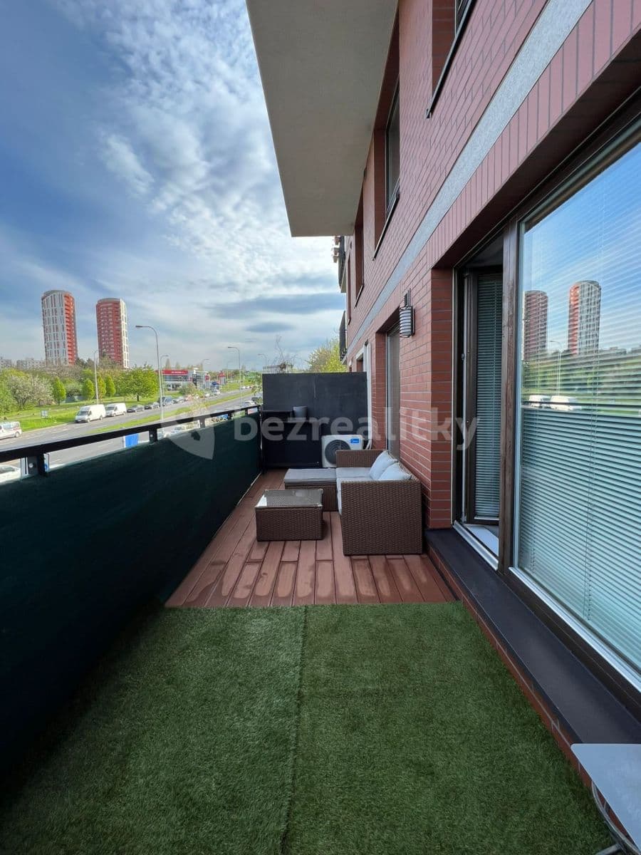 Prenájom bytu 2-izbový 50 m², Jeremiášova, Praha, Praha Prenájom bytu 2-izbový 50 m², Jeremiášova, Praha, Praha