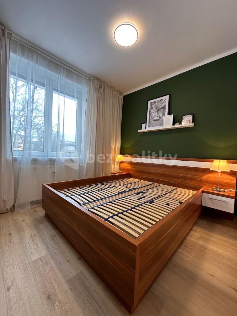 Prenájom bytu 2-izbový 42 m², Legionářů, Příbram, Středočeský kraj Prenájom bytu 2-izbový 42 m², Legionářů, Příbram, Středočeský kraj