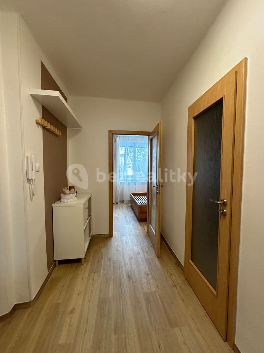 Prenájom bytu 2-izbový 42 m², Legionářů, Příbram, Středočeský kraj Prenájom bytu 2-izbový 42 m², Legionářů, Příbram, Středočeský kraj