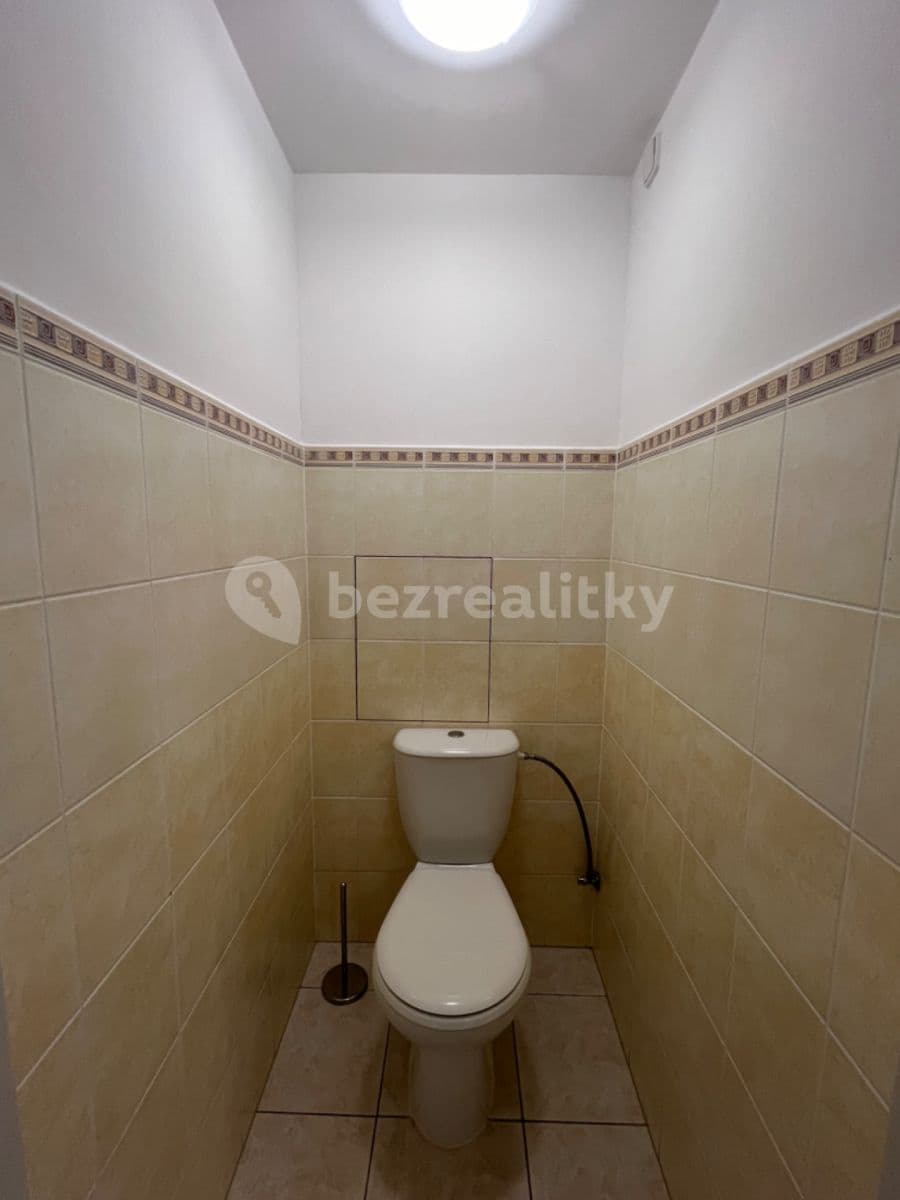 Prenájom bytu 2-izbový 50 m², B. Němcové, Hostivice, Středočeský kraj Prenájom bytu 2-izbový 50 m², B. Němcové, Hostivice, Středočeský kraj