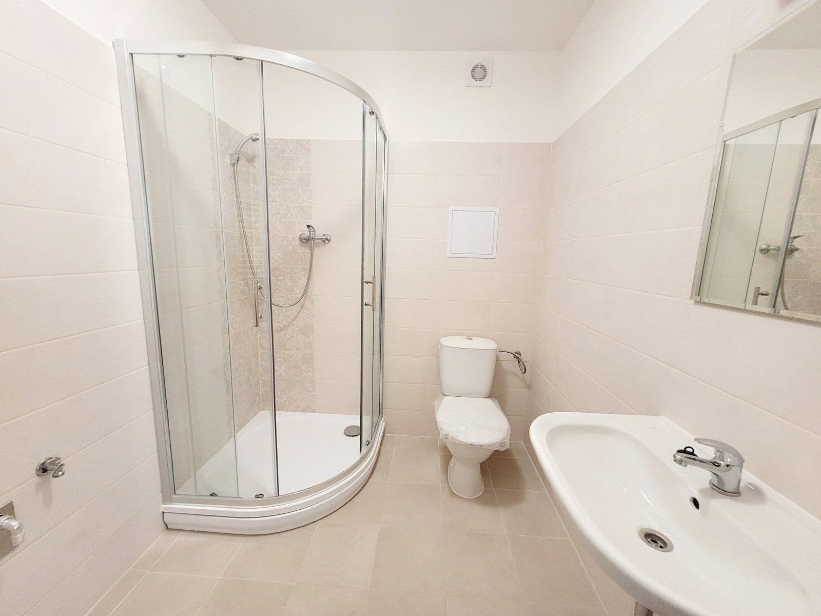 Prenájom bytu 2-izbový 38 m², Klimšova, Havířov, Moravskoslezský kraj Prenájom bytu 2-izbový 38 m², Klimšova, Havířov, Moravskoslezský kraj