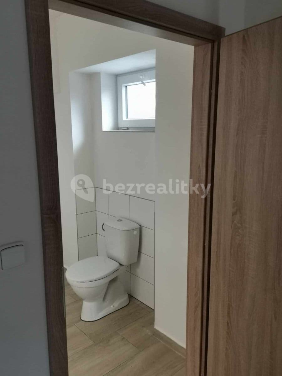 Prenájom bytu 2-izbový 55 m², Stolany, Pardubický kraj Prenájom bytu 2-izbový 55 m², Stolany, Pardubický kraj