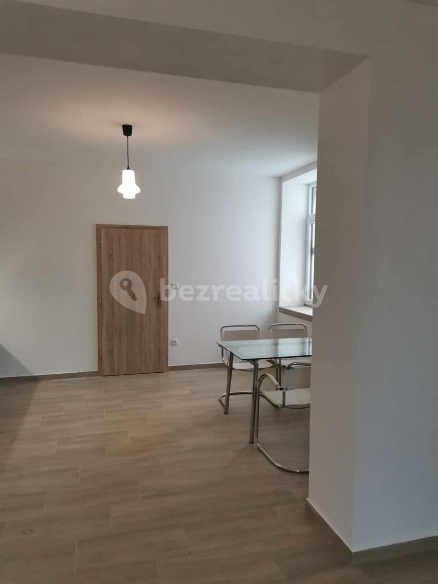Prenájom bytu 2-izbový 55 m², Stolany, Pardubický kraj Prenájom bytu 2-izbový 55 m², Stolany, Pardubický kraj
