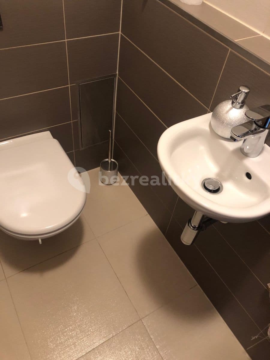 Prenájom bytu 2-izbový 58 m², Matějkova, Praha, Praha Prenájom bytu 2-izbový 58 m², Matějkova, Praha, Praha