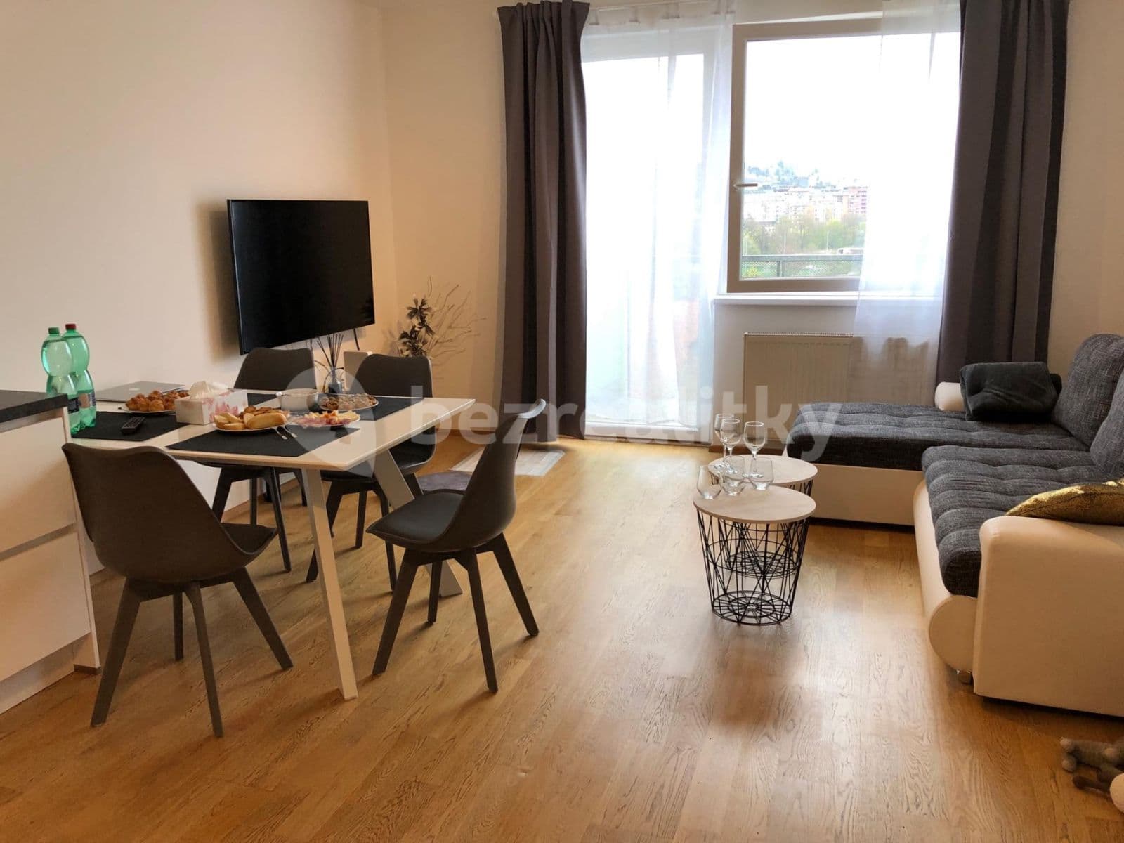 Prenájom bytu 2-izbový 58 m², Matějkova, Praha, Praha Prenájom bytu 2-izbový 58 m², Matějkova, Praha, Praha