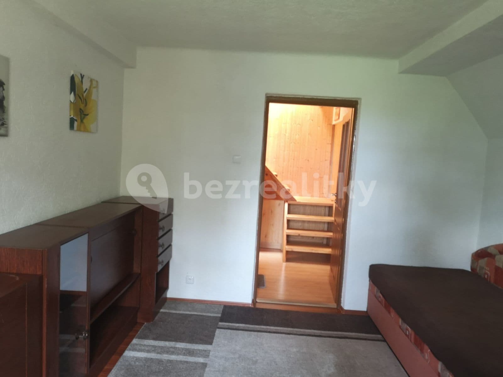 Prenájom bytu 3-izbový 150 m², Samota, Olomouc, Olomoucký kraj Prenájom bytu 3-izbový 150 m², Samota, Olomouc, Olomoucký kraj