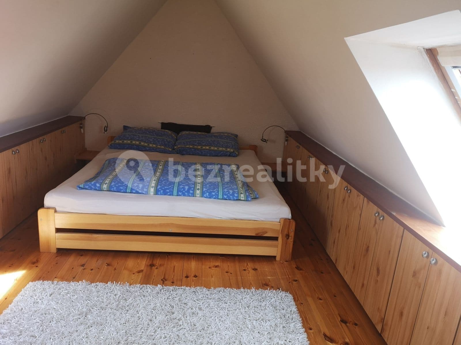 Prenájom bytu 3-izbový 150 m², Samota, Olomouc, Olomoucký kraj Prenájom bytu 3-izbový 150 m², Samota, Olomouc, Olomoucký kraj