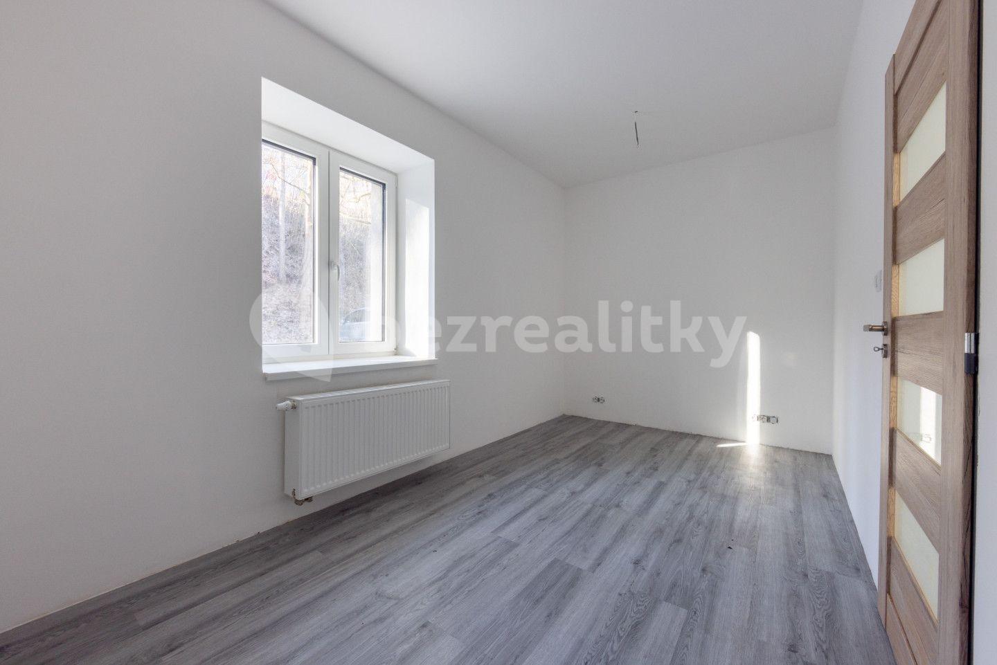 Predaj nebytového priestoru 45 m², Břehnická, Cheb, Karlovarský kraj