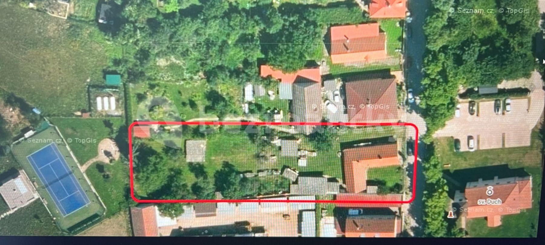 Predaj pozemku 1.921 m², Trnová, Středočeský kraj