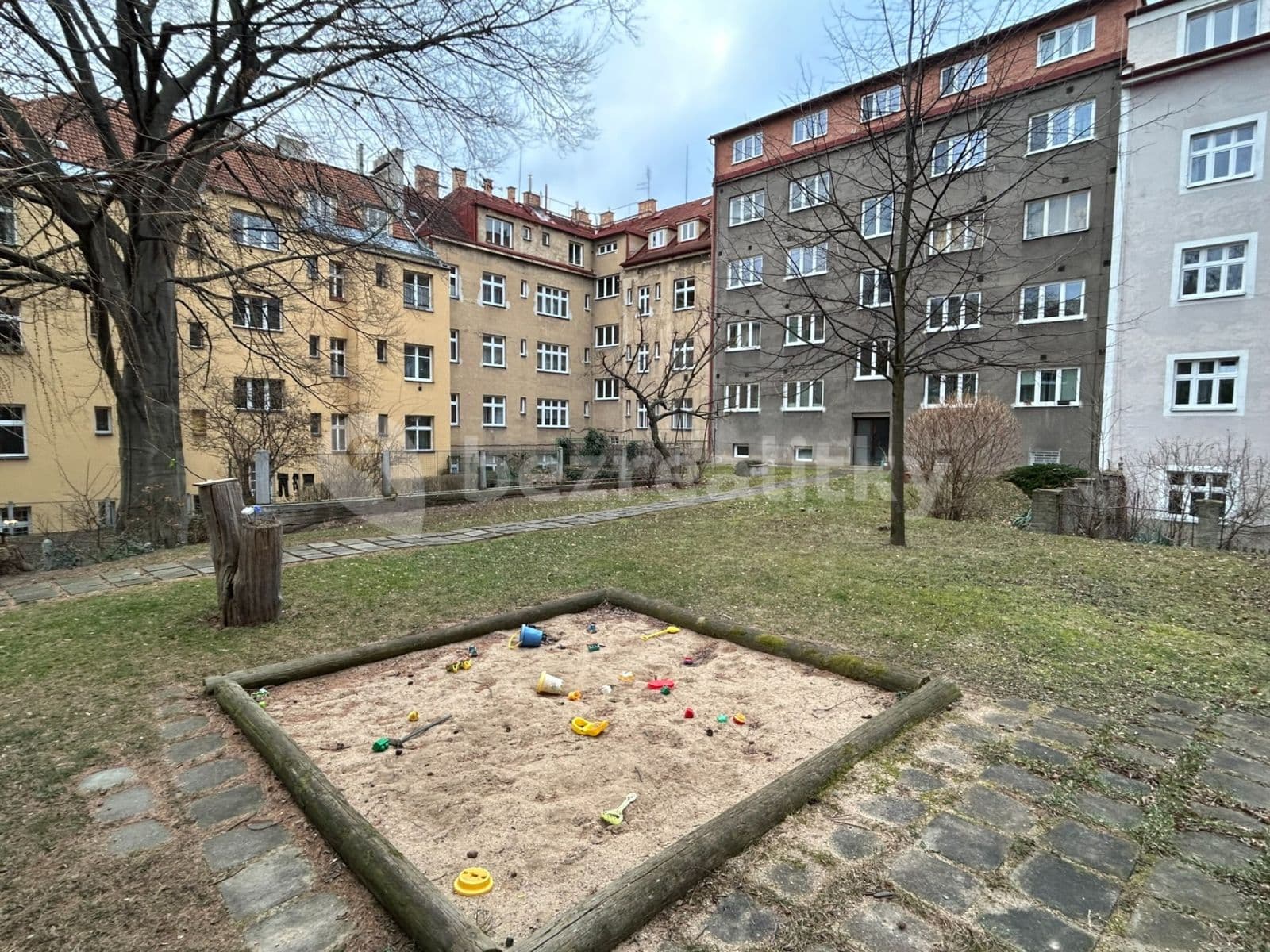 Prenájom bytu 1-izbový 35 m², Božkova, Praha, Praha Prenájom bytu 1-izbový 35 m², Božkova, Praha, Praha