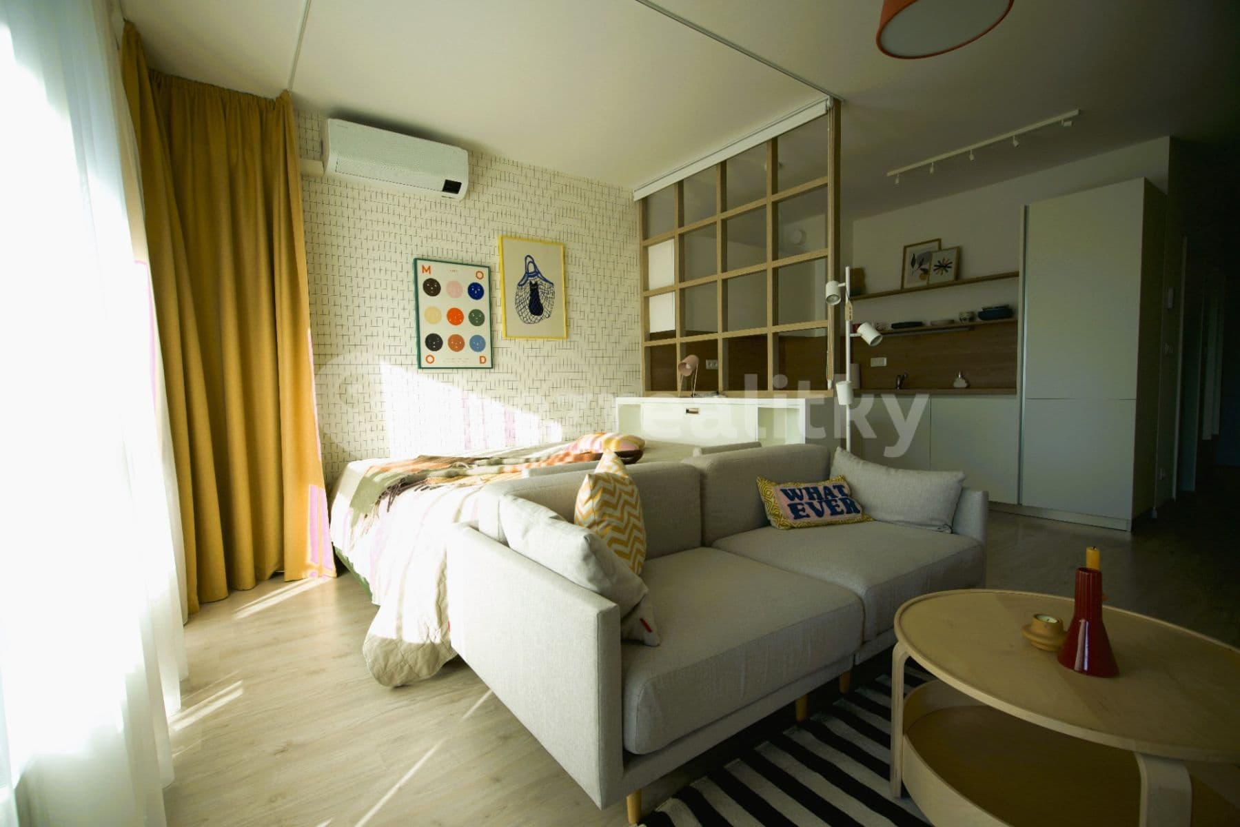 Prenájom bytu 1-izbový 40 m², Hraničná, Ružinov, Bratislavský kraj Prenájom bytu 1-izbový 40 m², Hraničná, Ružinov, Bratislavský kraj