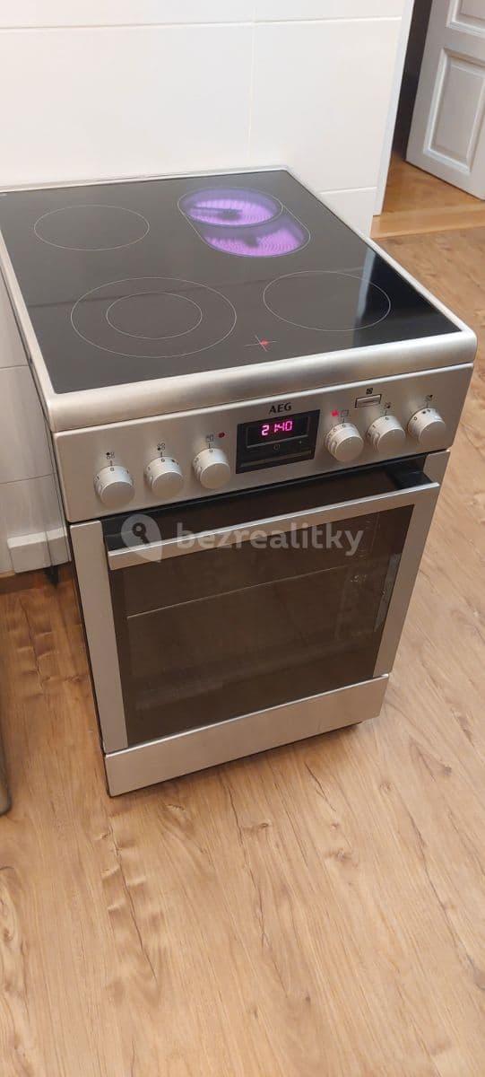 Prenájom bytu 2-izbový 50 m², Krakovská, Praha, Praha Prenájom bytu 2-izbový 50 m², Krakovská, Praha, Praha