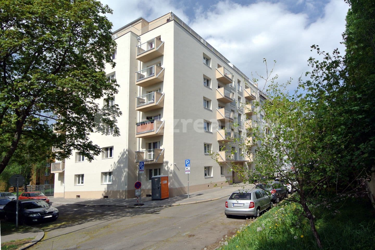 Predaj bytu 3-izbový 80 m², Poštovská, Praha, Praha