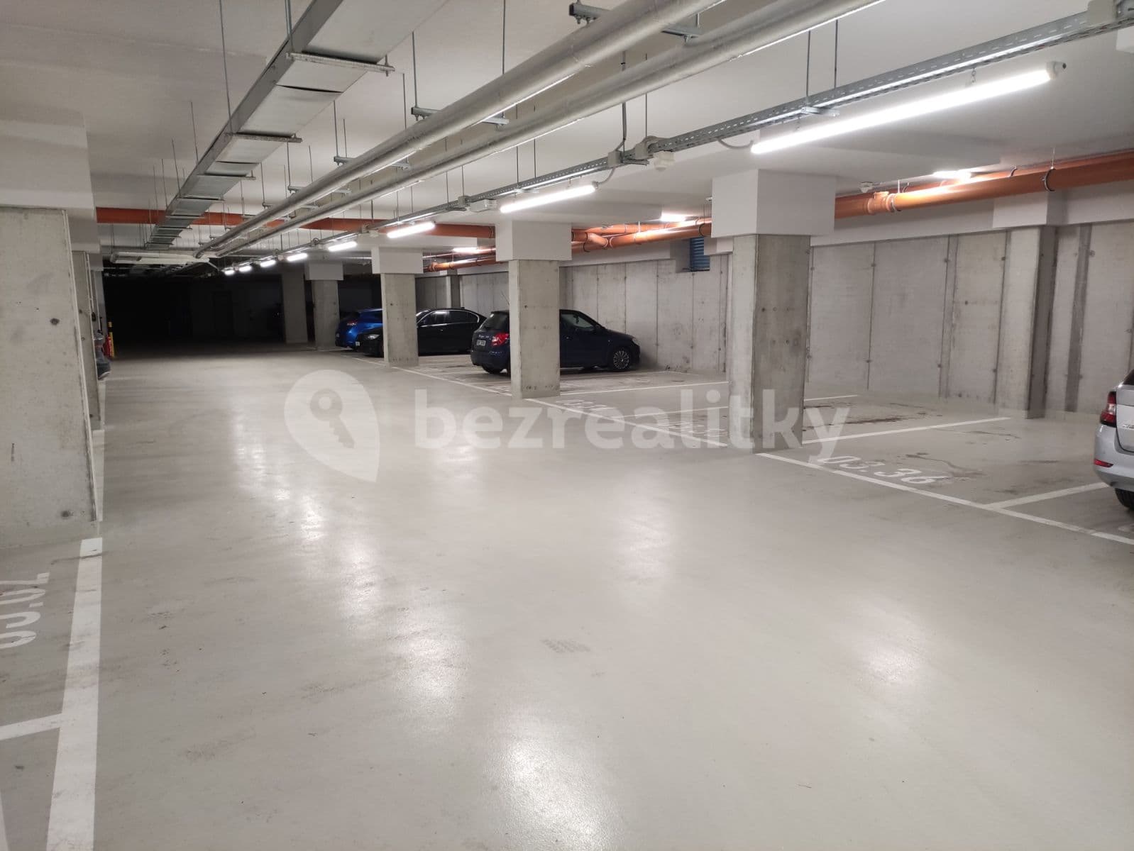 Prenájom bytu 1-izbový 30 m², Edmunda Husserla, Olomouc, Olomoucký kraj Prenájom bytu 1-izbový 30 m², Edmunda Husserla, Olomouc, Olomoucký kraj