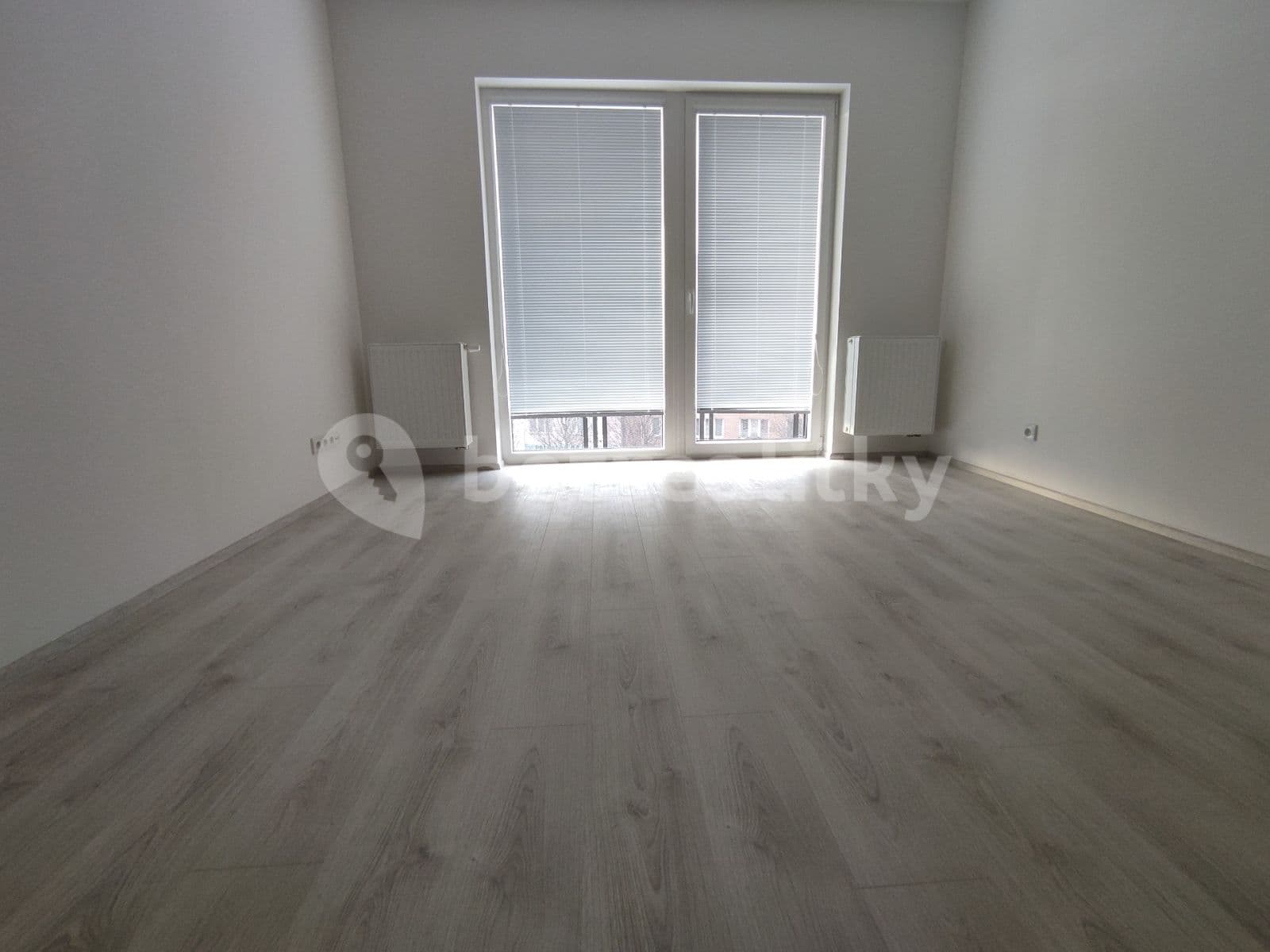 Prenájom bytu 1-izbový 30 m², Edmunda Husserla, Olomouc, Olomoucký kraj Prenájom bytu 1-izbový 30 m², Edmunda Husserla, Olomouc, Olomoucký kraj