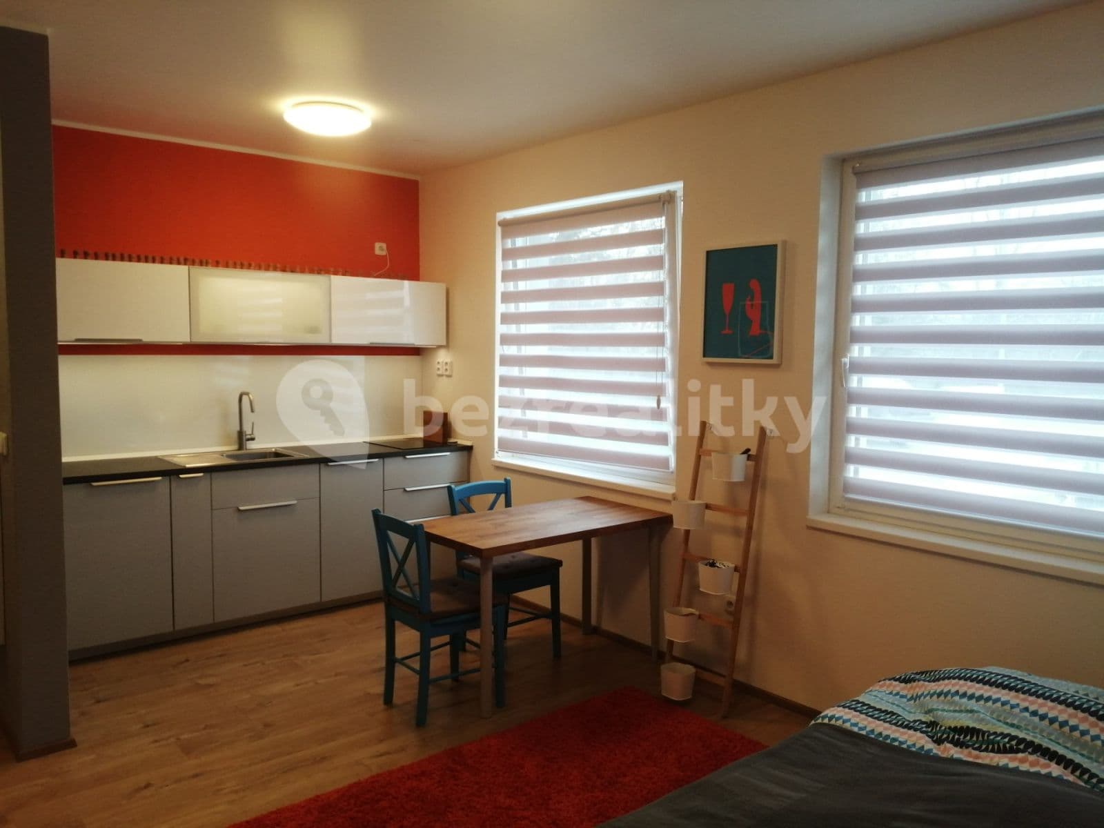 Prenájom bytu 1-izbový 32 m², Lipanská, Říčany, Středočeský kraj Prenájom bytu 1-izbový 32 m², Lipanská, Říčany, Středočeský kraj