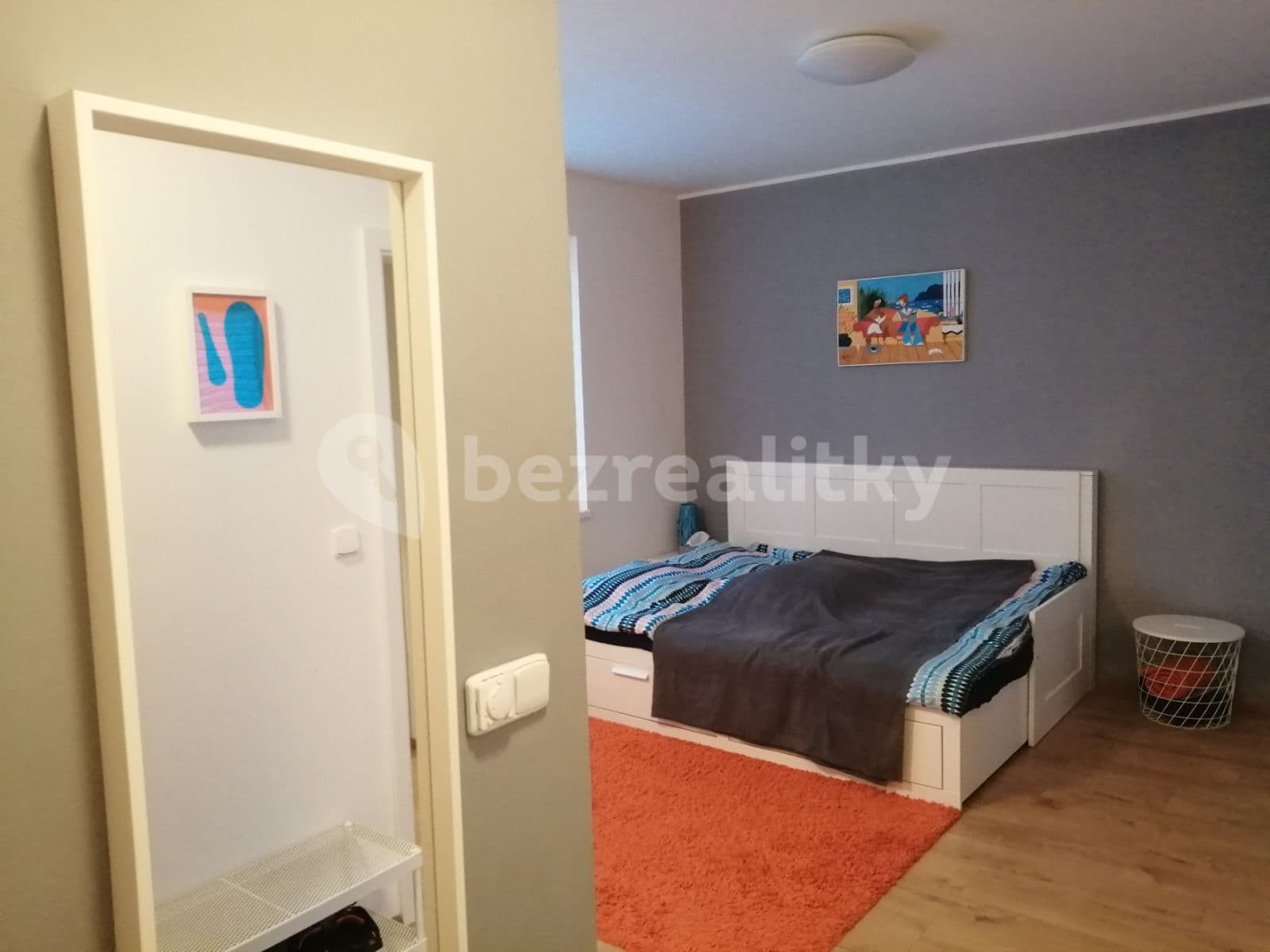 Prenájom bytu 1-izbový 32 m², Lipanská, Říčany, Středočeský kraj Prenájom bytu 1-izbový 32 m², Lipanská, Říčany, Středočeský kraj