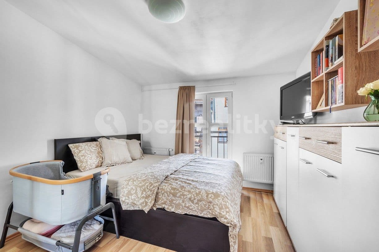Prenájom bytu 2-izbový 36 m², Pod Labuťkou, Praha, Praha Prenájom bytu 2-izbový 36 m², Pod Labuťkou, Praha, Praha