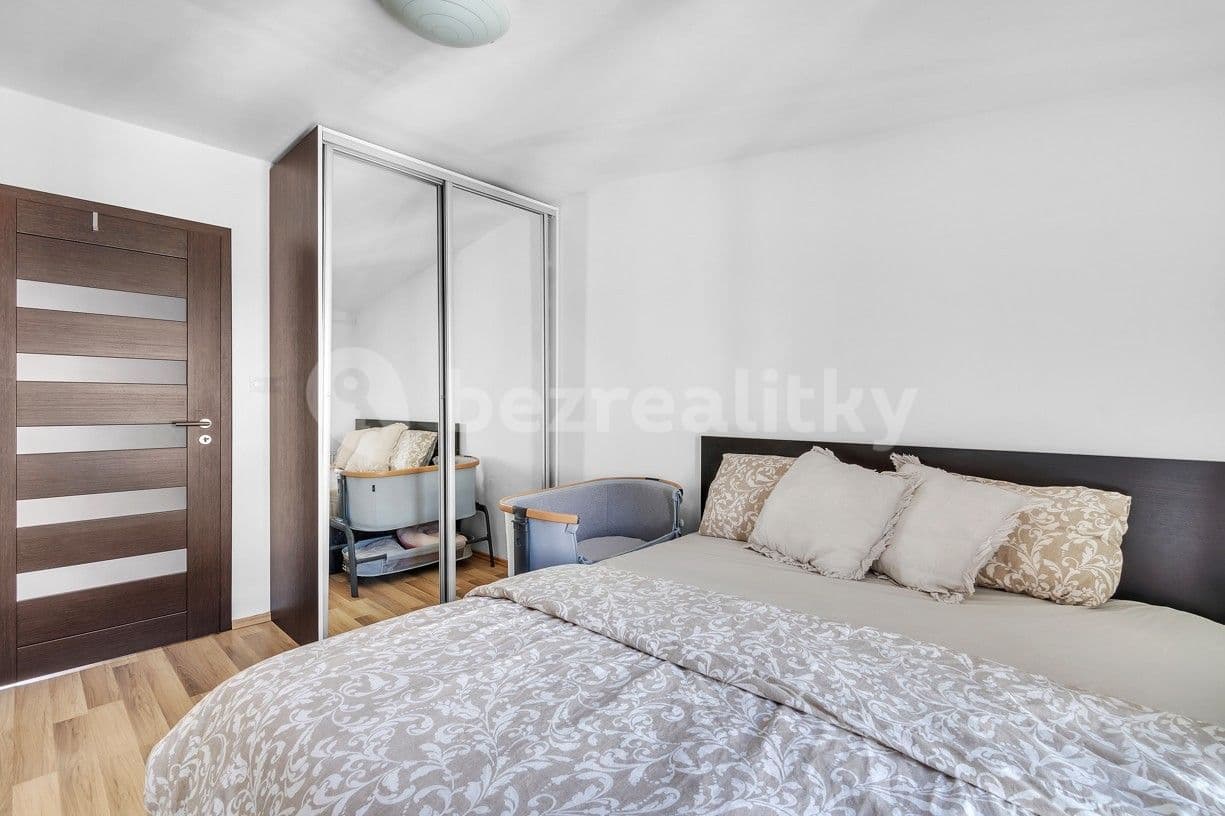 Prenájom bytu 2-izbový 36 m², Pod Labuťkou, Praha, Praha Prenájom bytu 2-izbový 36 m², Pod Labuťkou, Praha, Praha