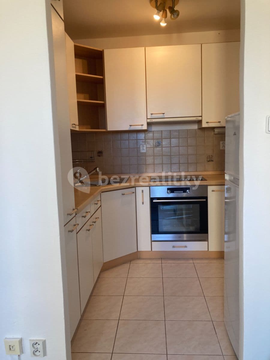 Prenájom bytu 1-izbový 36 m², Ouholická, Praha, Praha Prenájom bytu 1-izbový 36 m², Ouholická, Praha, Praha