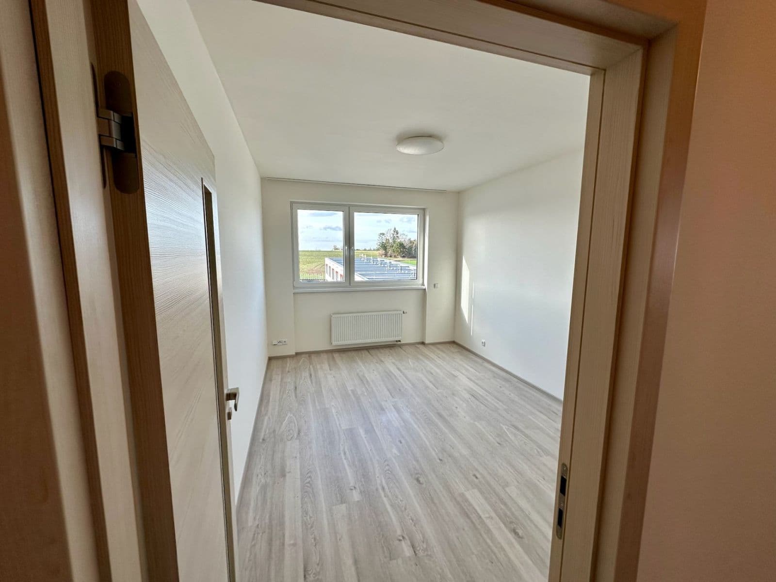 Prenájom bytu 3-izbový 90 m², Oldřichovská, Praha, Praha Prenájom bytu 3-izbový 90 m², Oldřichovská, Praha, Praha