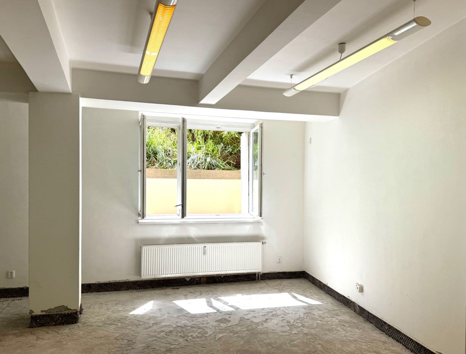 Prenájom kancelárie 64 m², Vlašská, Praha, Praha Prenájom kancelárie 64 m², Vlašská, Praha, Praha