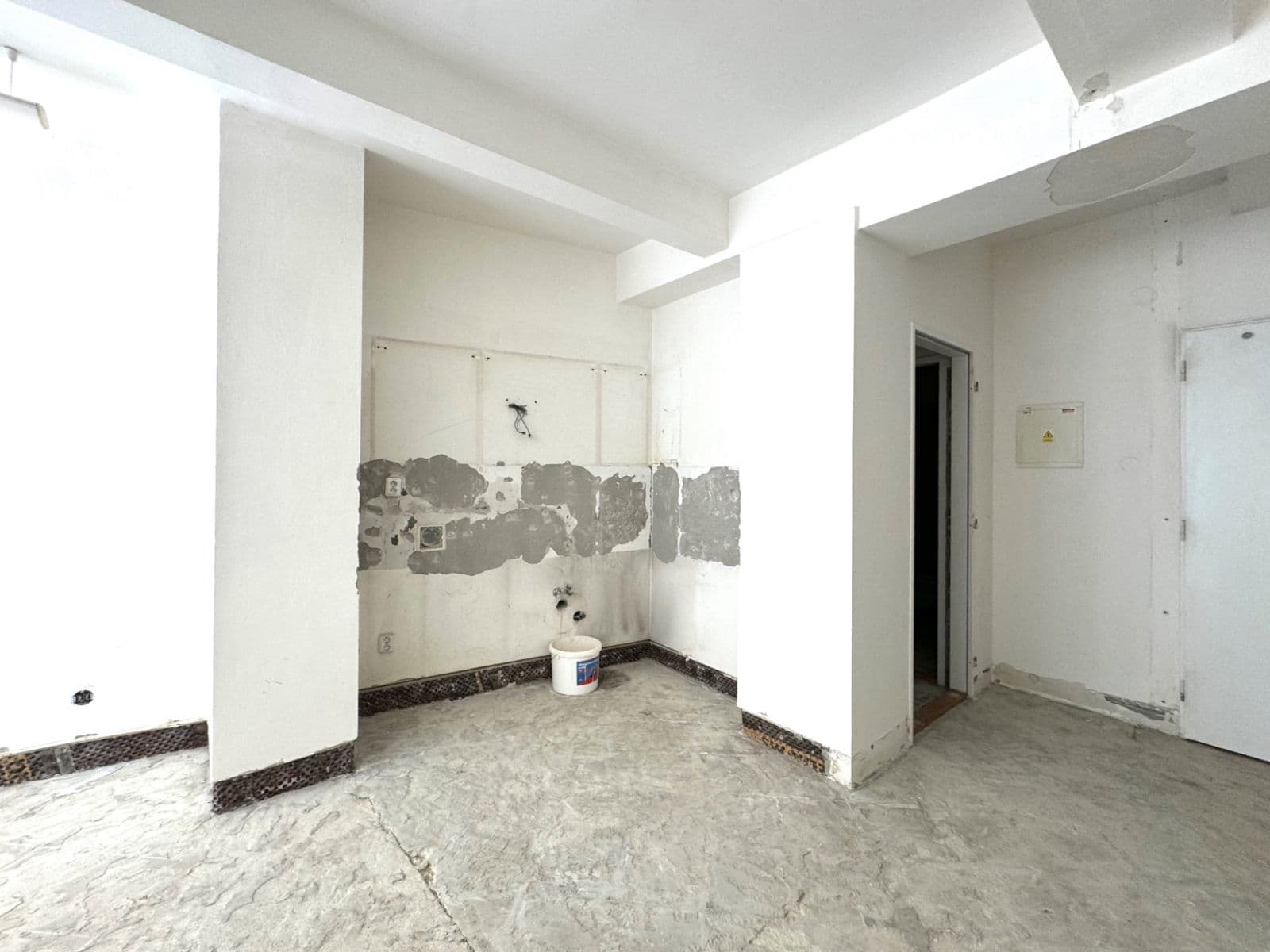 Prenájom kancelárie 64 m², Vlašská, Praha, Praha Prenájom kancelárie 64 m², Vlašská, Praha, Praha