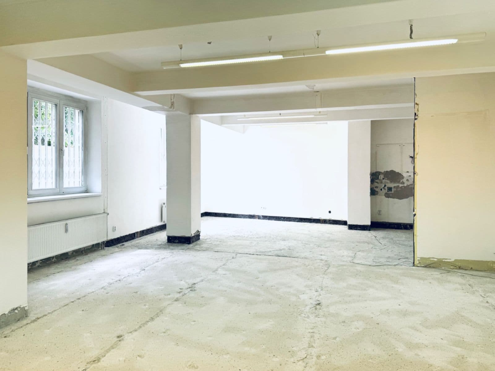 Prenájom kancelárie 64 m², Vlašská, Praha, Praha Prenájom kancelárie 64 m², Vlašská, Praha, Praha