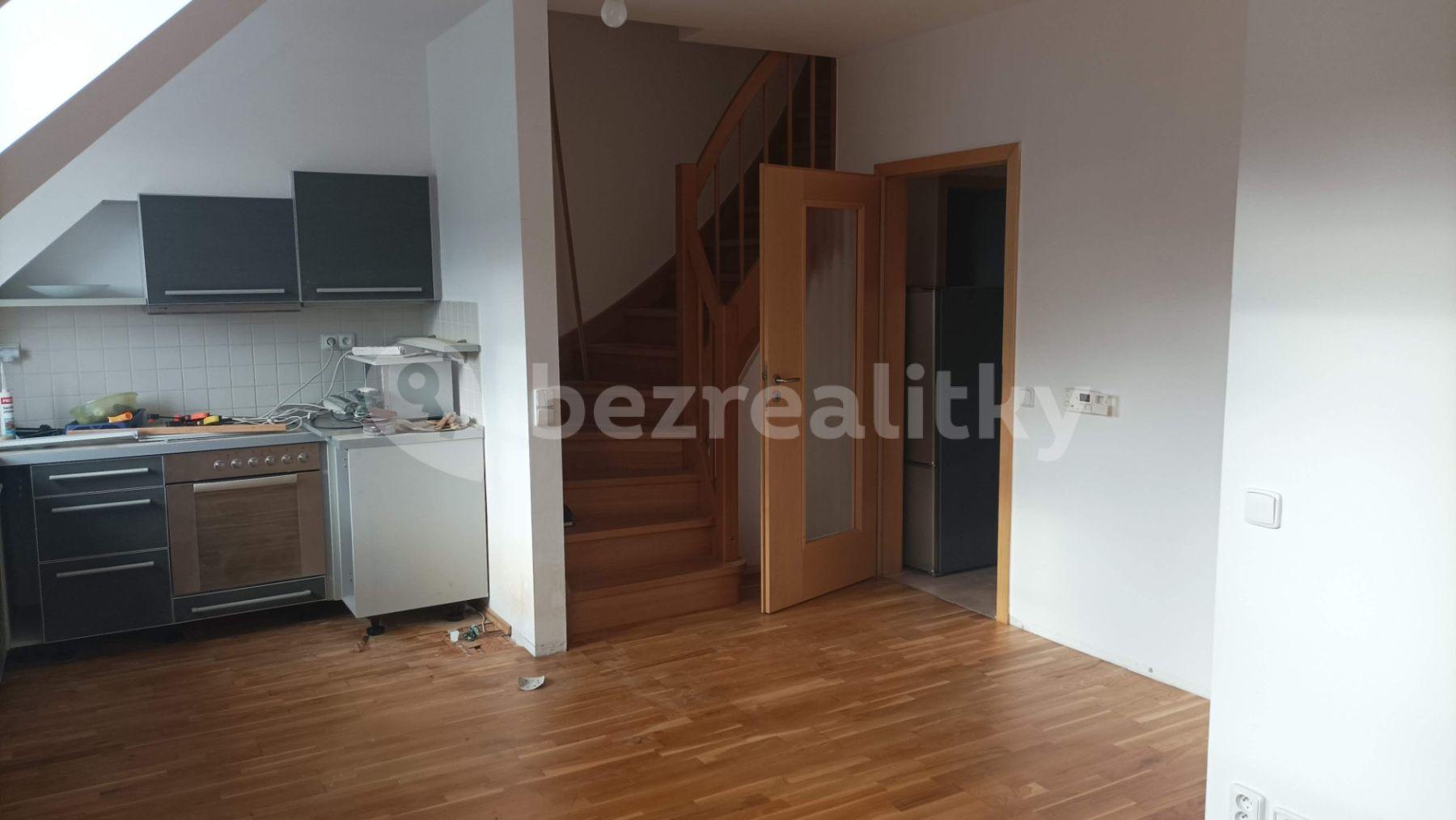 Prenájom bytu 2-izbový 57 m², Libická, Praha, Praha