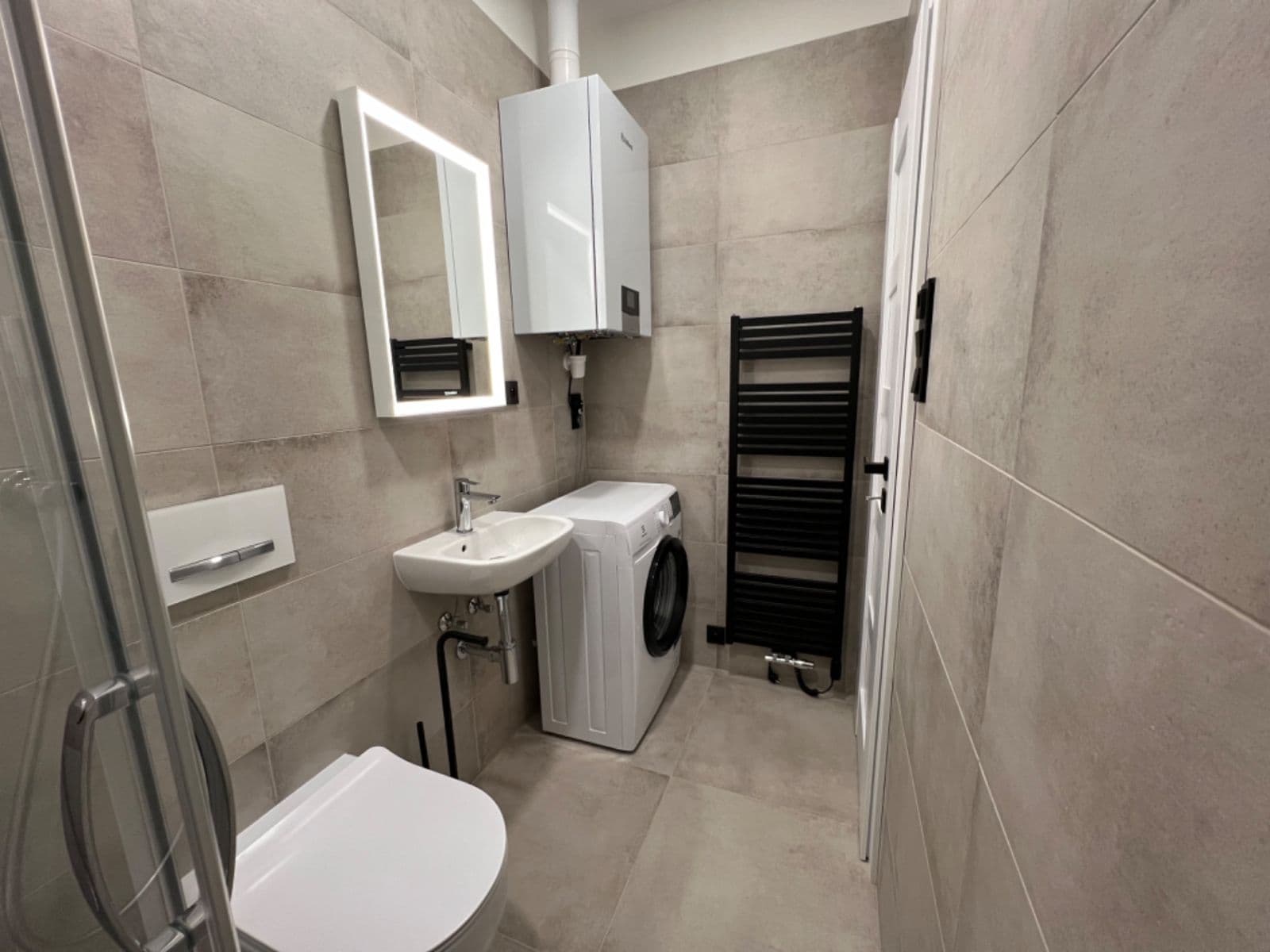 Prenájom bytu 1-izbový 26 m², Ostrovní, Praha, Praha Prenájom bytu 1-izbový 26 m², Ostrovní, Praha, Praha