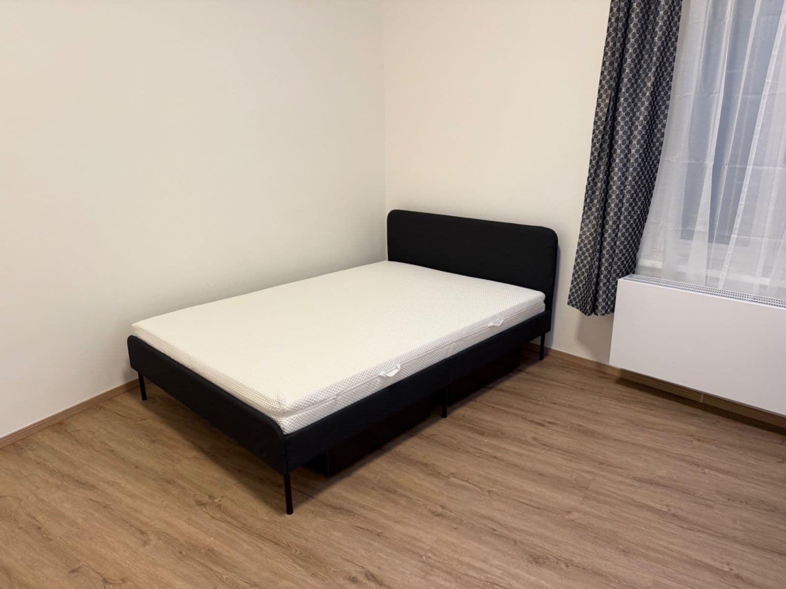 Prenájom bytu 1-izbový 26 m², Ostrovní, Praha, Praha Prenájom bytu 1-izbový 26 m², Ostrovní, Praha, Praha