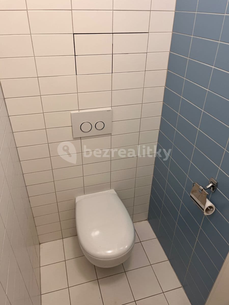 Prenájom bytu 2-izbový 40 m², Bořivojova, Praha, Praha Prenájom bytu 2-izbový 40 m², Bořivojova, Praha, Praha