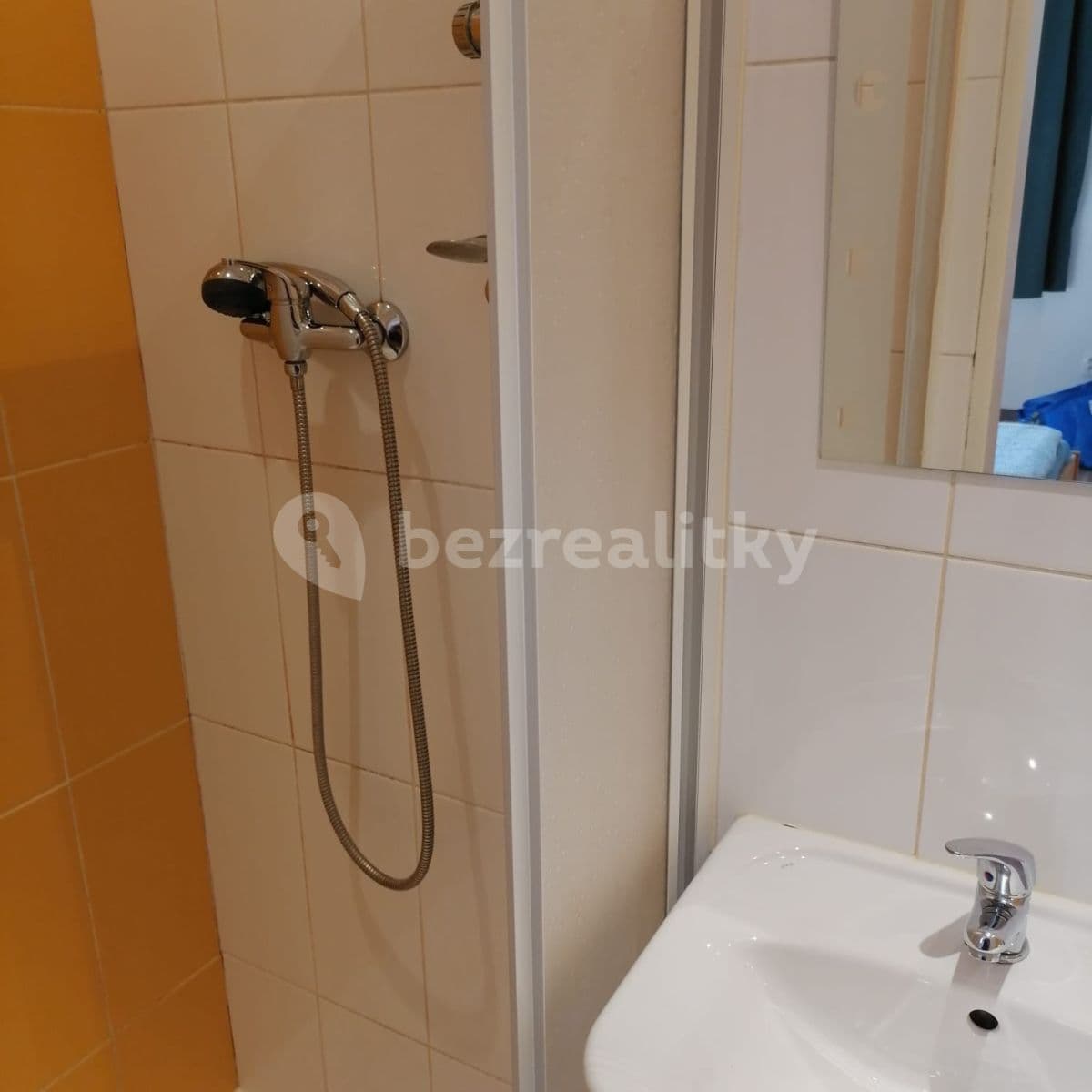 Prenájom bytu Garsoniéra 30 m², Víta Nejedlého, Praha, Praha Prenájom bytu Garsoniéra 30 m², Víta Nejedlého, Praha, Praha