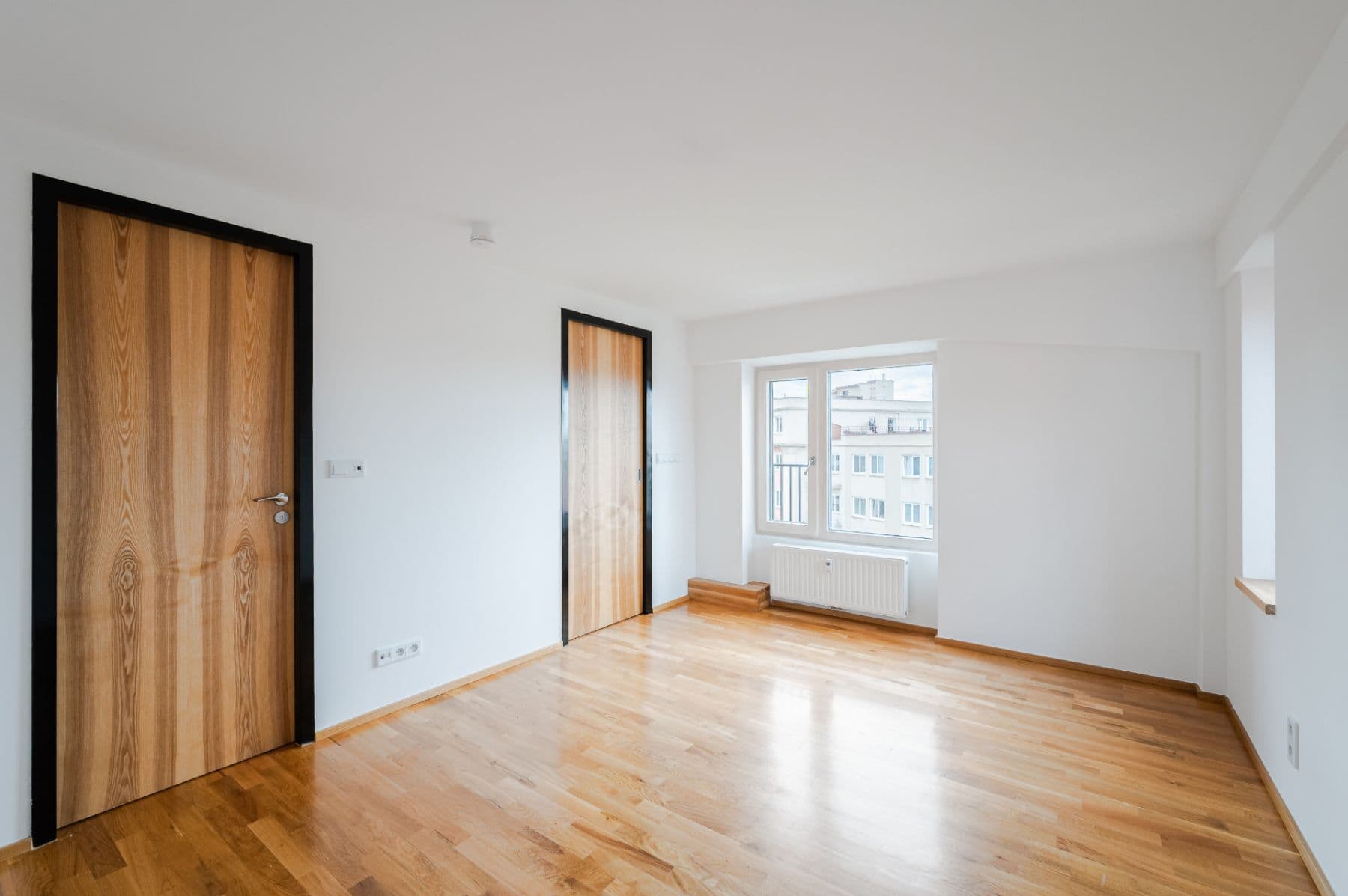 Prenájom bytu 3-izbový 94 m², Ambrožova, Praha, Praha Prenájom bytu 3-izbový 94 m², Ambrožova, Praha, Praha