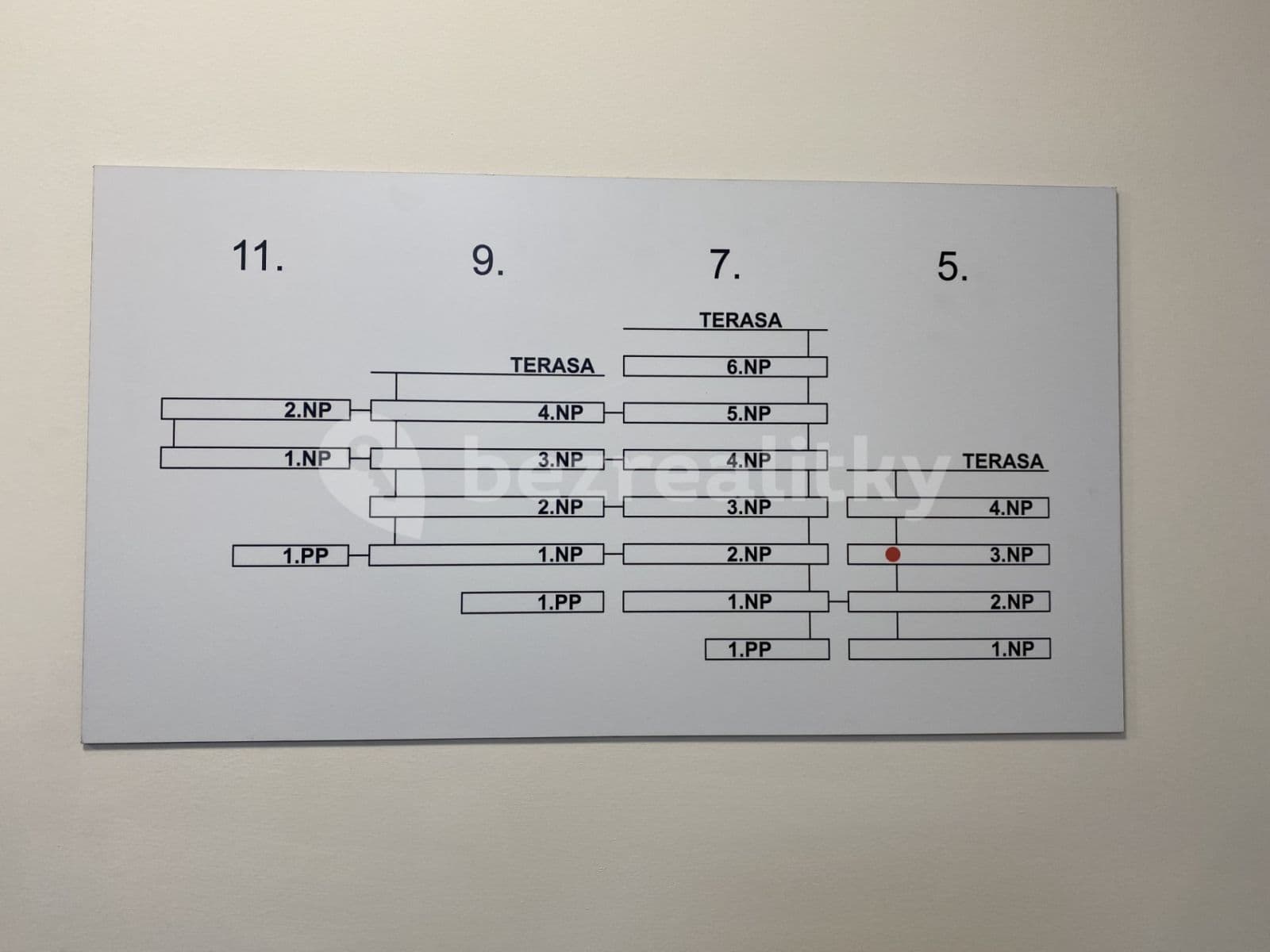 Prenájom bytu 1-izbový 27 m², Perucká, Praha, Praha Prenájom bytu 1-izbový 27 m², Perucká, Praha, Praha