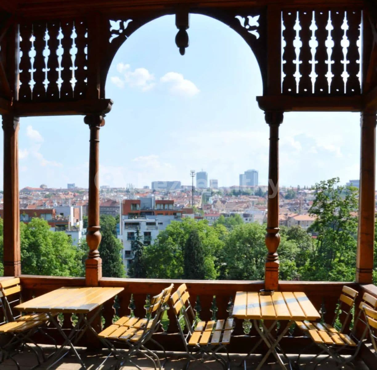 Prenájom bytu 1-izbový 27 m², Perucká, Praha, Praha Prenájom bytu 1-izbový 27 m², Perucká, Praha, Praha