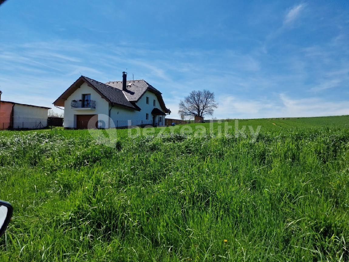 Predaj pozemku 2.423 m², Bělá, Moravskoslezský kraj