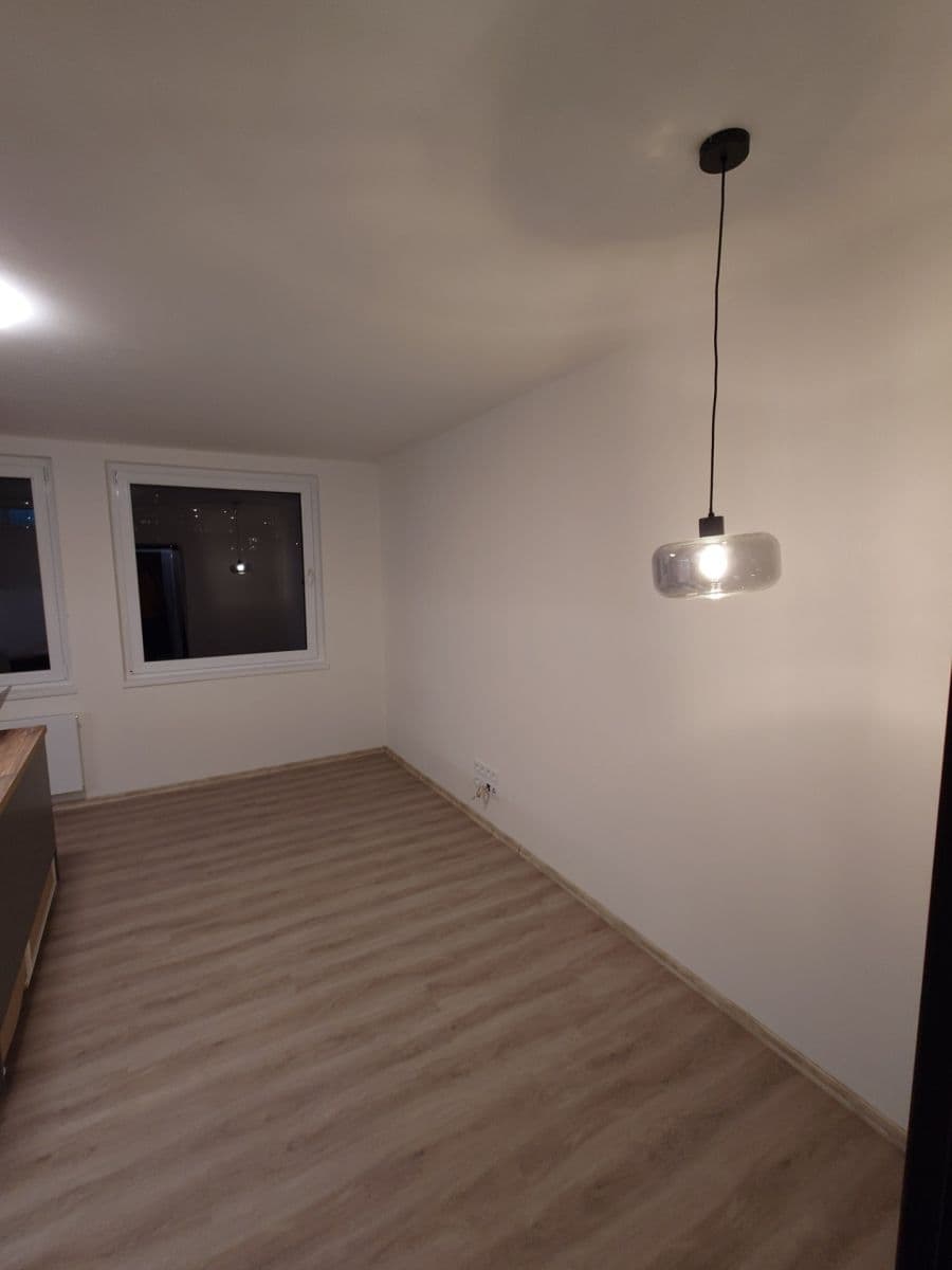 Prenájom bytu 2-izbový 48 m², Jordana Jovkova, Praha, Praha Prenájom bytu 2-izbový 48 m², Jordana Jovkova, Praha, Praha