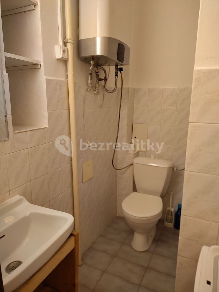 Prenájom bytu 1-izbový 23 m², Orelská, Praha, Praha Prenájom bytu 1-izbový 23 m², Orelská, Praha, Praha
