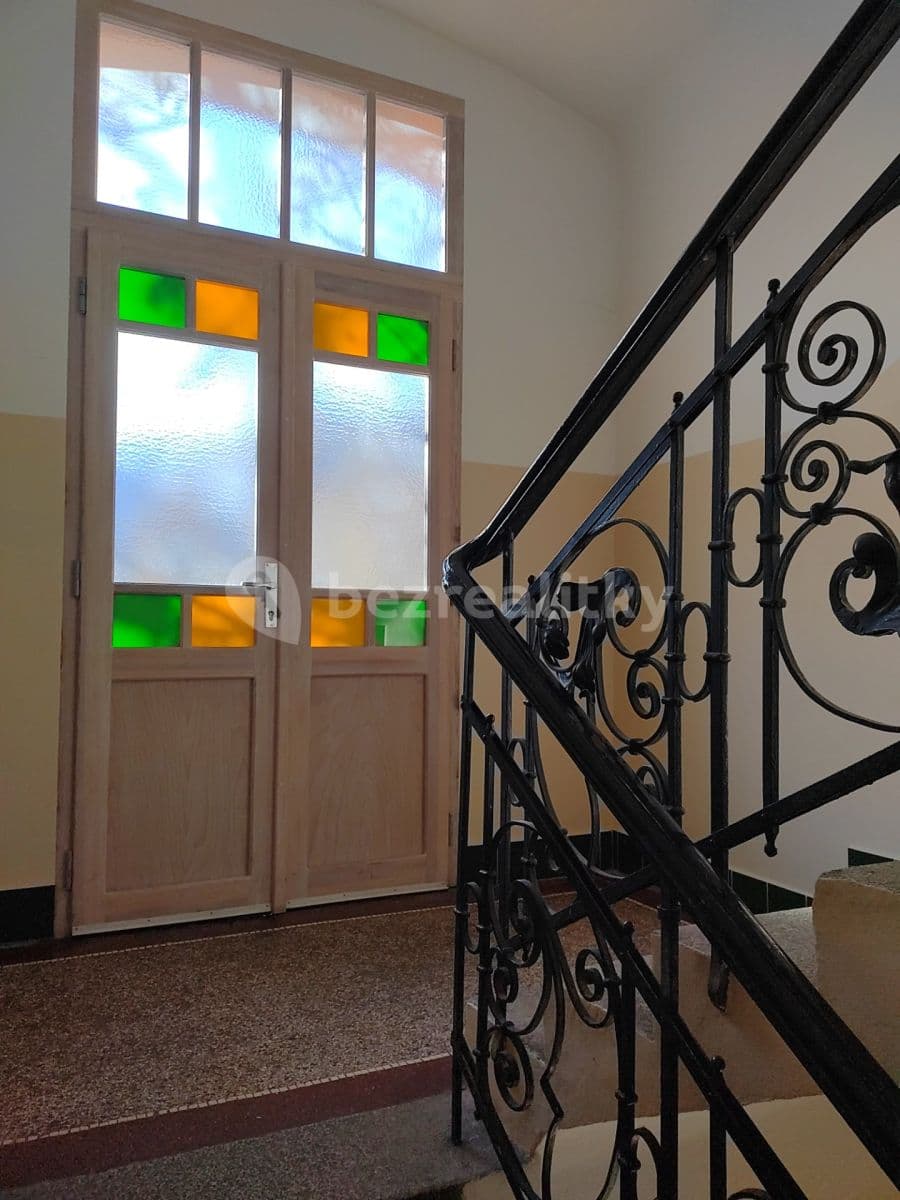 Prenájom bytu 1-izbový 23 m², Orelská, Praha, Praha Prenájom bytu 1-izbový 23 m², Orelská, Praha, Praha